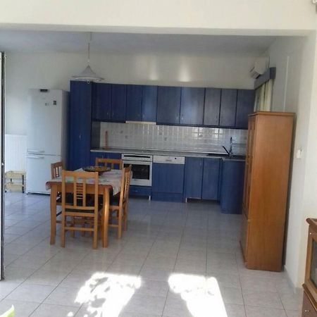 George House Apartment Agios Spyridon  Luaran gambar