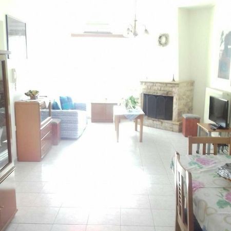 George House Apartment Agios Spyridon  Luaran gambar